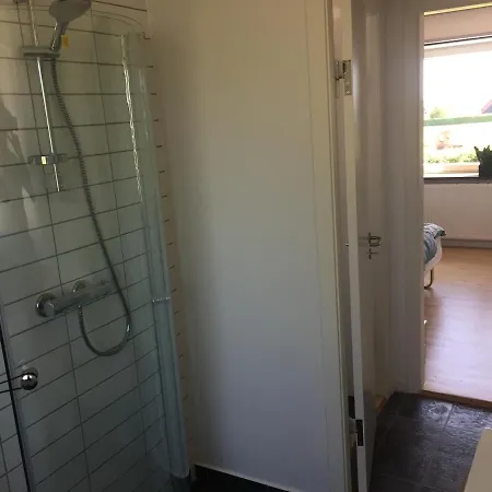 Alojamento de Acomodação e Pequeno-almoço Broder'S B&B *